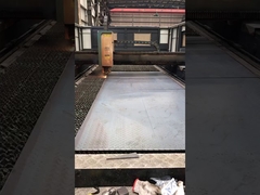 componentes de corte por láser para niveladores de muelle.