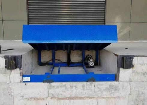 color hidráulico hidráulico de la aduana de la plataforma del cargamento de los niveladores de muelle de 2000×2500m m